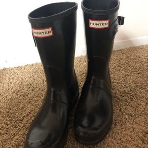 Glossy Short Black Hunter Boots size 9